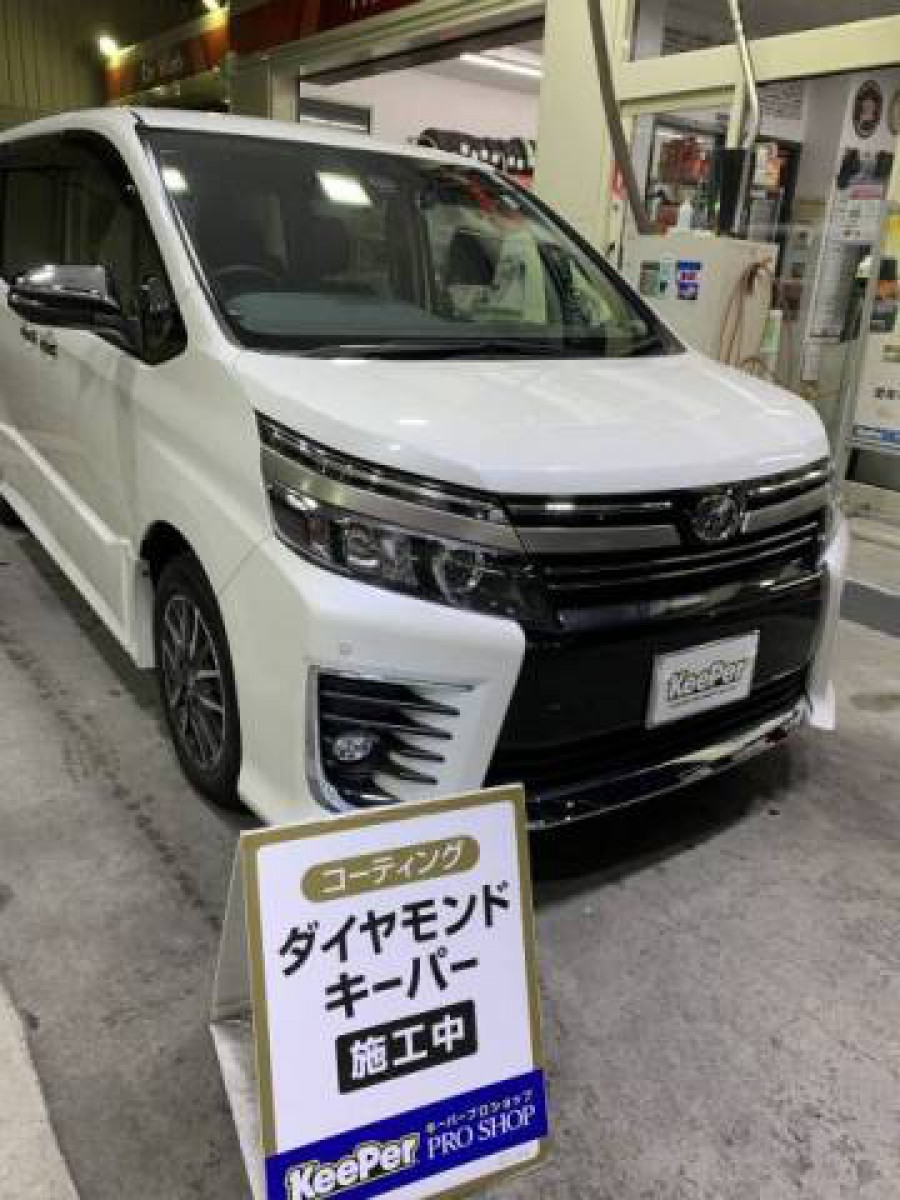 トヨタ ヴォクシー ダイヤモンドキーパー施工しました 滋賀県のカーコーティング Keeperなら ラクツヤ